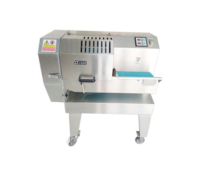 正确使用切菜机，以防手被“咬住”